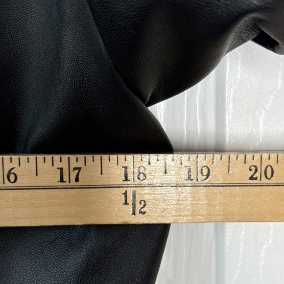 Genuine Leather Limited Women's Black Size Large, Long, Trenchcoat‎ Jacket EUC - Picture 4 of 12